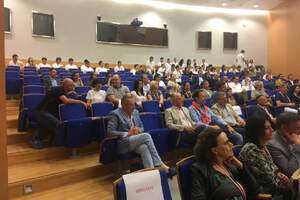 Главный врач Европейского Стоматологического Центра Dr. PhD., эксперт DGOI, почетный член DGOI, член BDIZ EDI Вадим Георгиевич Климентьев, повышает квалификацию в Италии